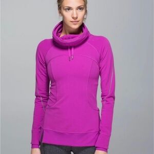 Lululemon Flurry Fighter bright violet cowl neck sweatshirt. Size 4 Thick/warm.